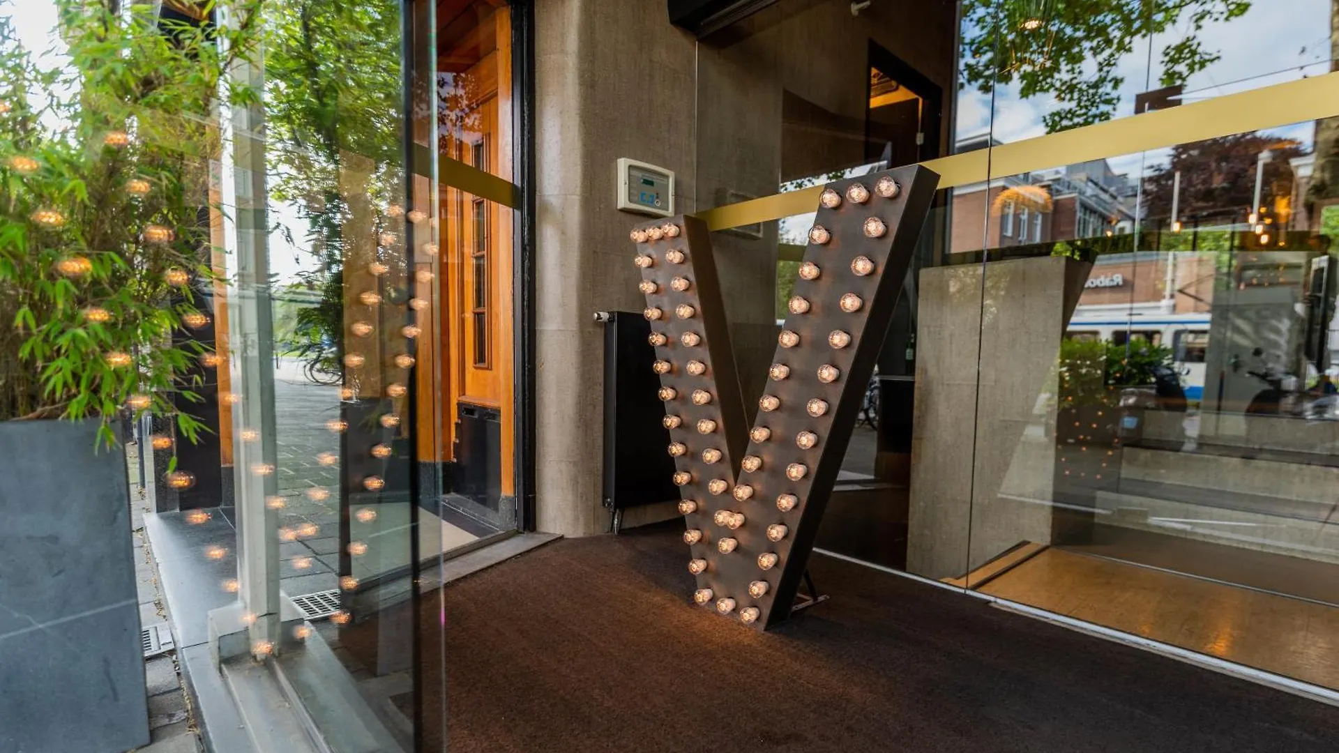***  Hotel V Frederiksplein Άμστερνταμ Ολλανδία